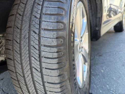 Used 2015 Toyota RAV4 XLE image 44