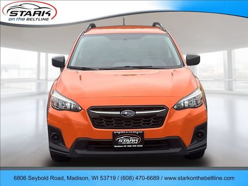 Used 2019 Subaru Crosstrek 2.0i AWD/4WD image 2