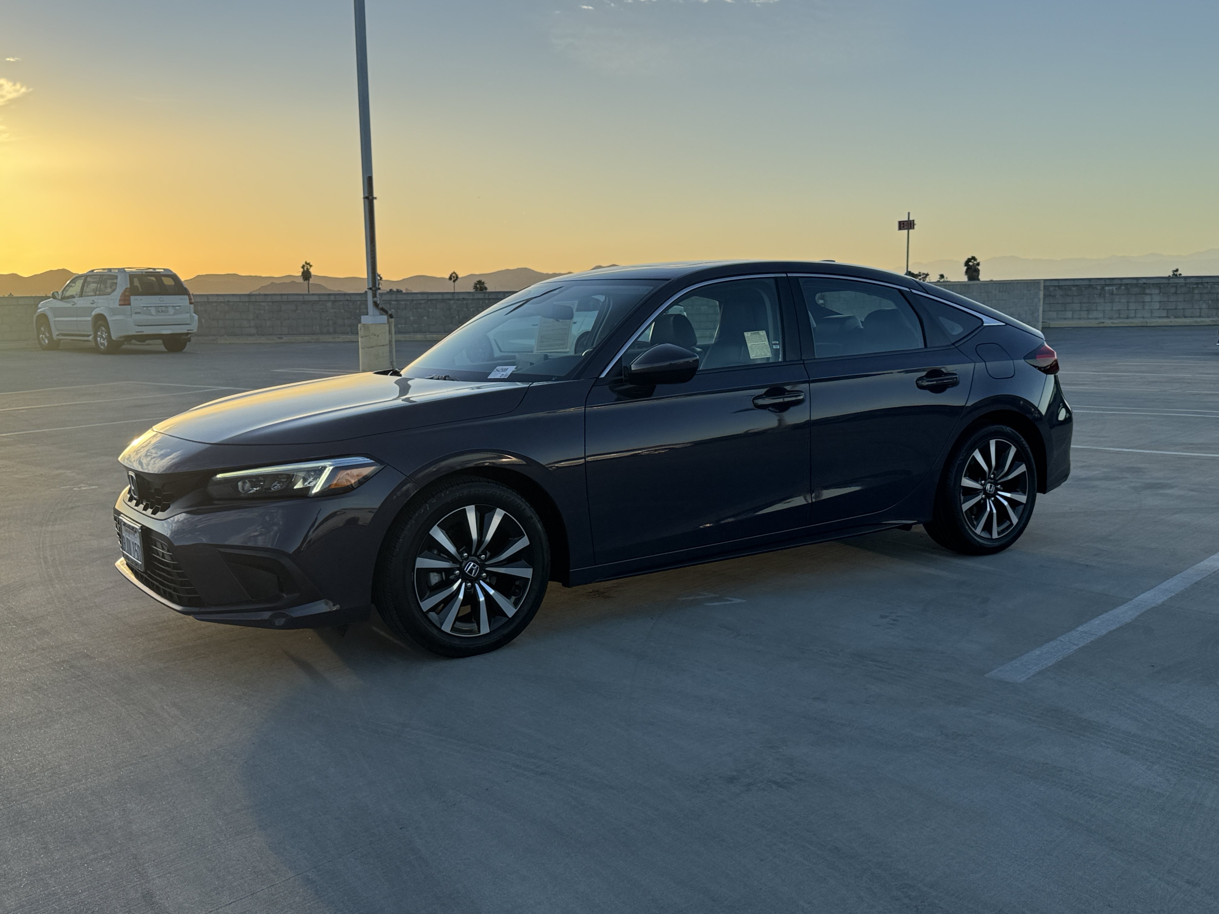 Used 2024 Honda Civic EX-L image 5