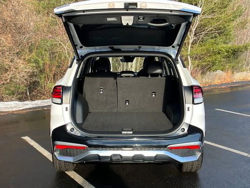 Used 2023 Kia Sportage SX image 24