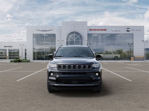 New 2026 Jeep Compass Latitude image 6