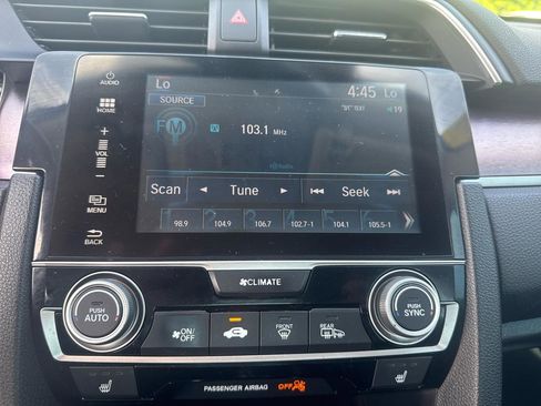 Used 2016 Honda Civic EX-L image 10