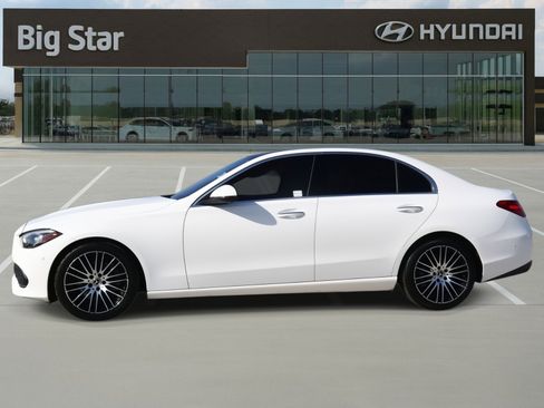 Used 2024 Mercedes-Benz C 300 4MATIC Sedan image 2