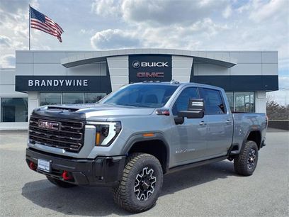 New 2025 GMC Sierra 2500 AT4X
