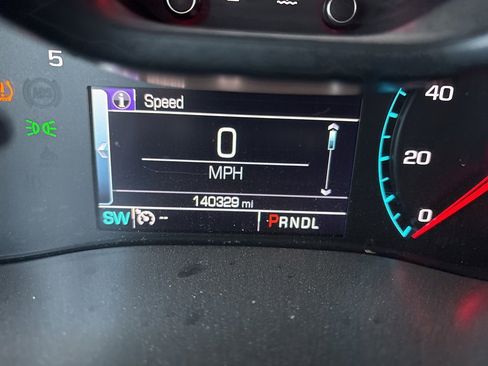 Used 2017 Chevrolet Colorado LT w/ LT Convenience Package image 11