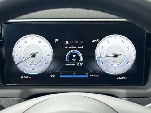 Used 2023 Hyundai Tucson SEL w/ Convenience Package AWD/4WD image 16