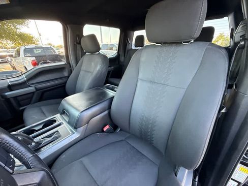 Used 2018 Ford F150 XLT w/ Equipment Group 302A Luxury AWD/4WD image 18