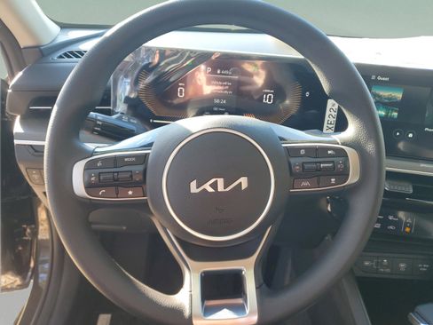 New 2026 Kia K5 LXS image 21