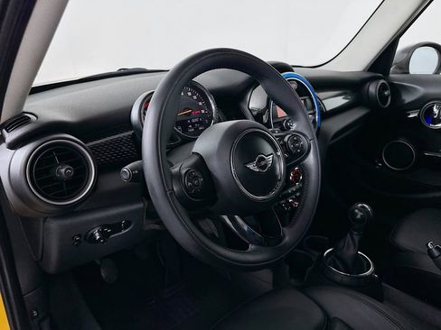 Used 2015 MINI Cooper S FWD image 9
