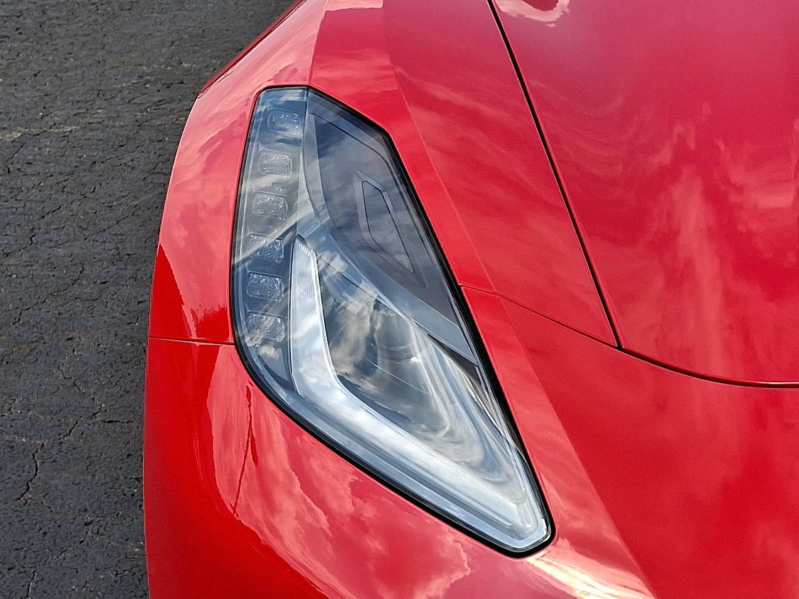 Used 2014 Chevrolet Corvette Stingray Coupe RWD image 9
