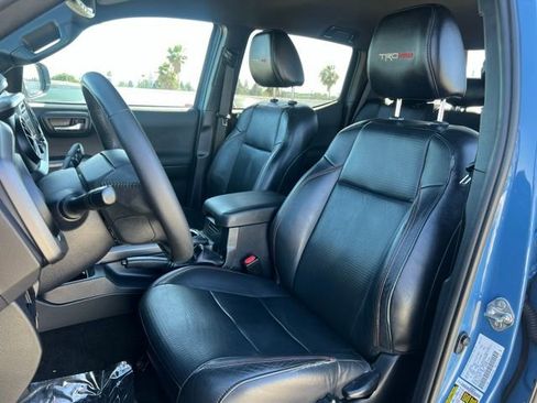 Used 2018 Toyota Tacoma TRD Pro AWD/4WD image 23