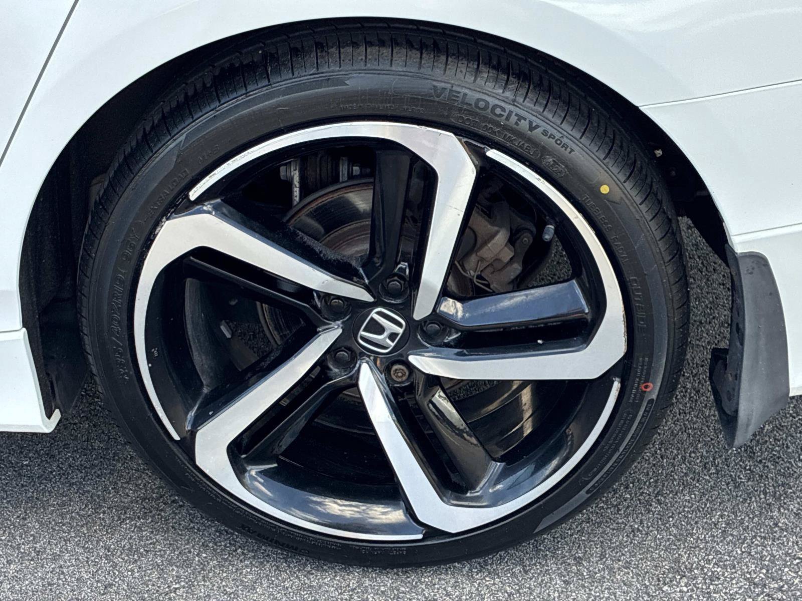 Used 2020 Honda Accord Sport image 19