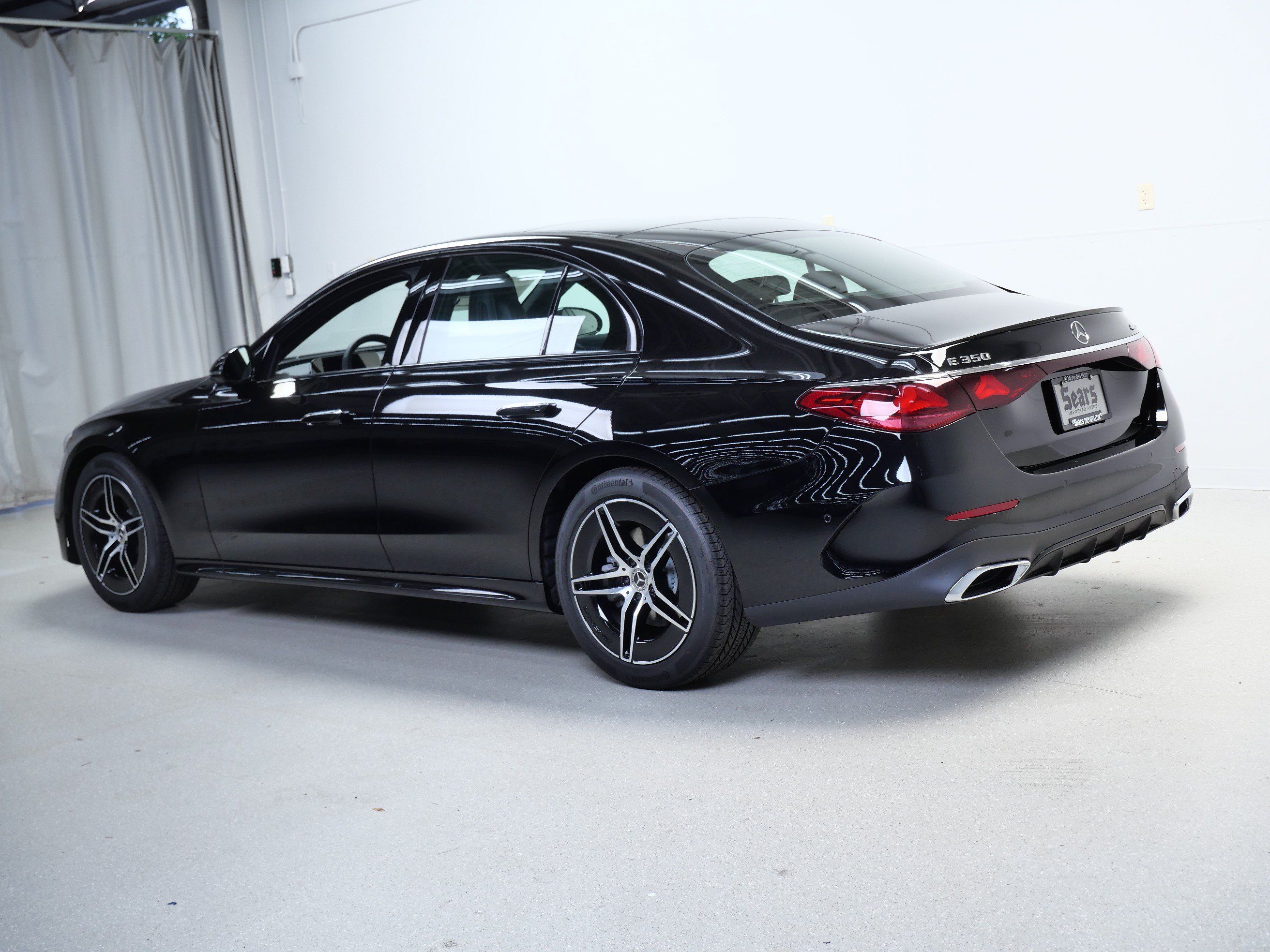 New 2026 Mercedes-Benz E 350 4MATIC Sedan image 5