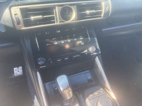 Used 2014 Lexus IS 250 image 16