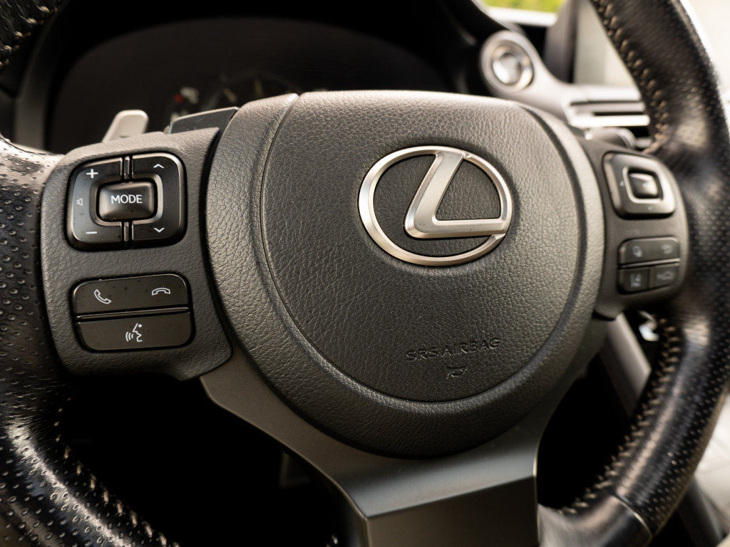 Used 2022 Lexus IS 350 F Sport AWD/4WD image 30