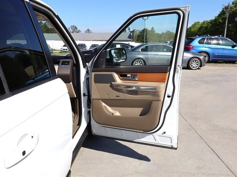 Used 2012 Land Rover Range Rover Sport HSE LUX image 35