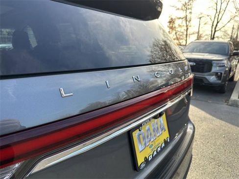 Certified 2024 Lincoln Aviator Premiere w/ Premium Package image 47