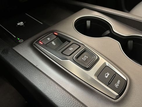 Certified 2025 Honda Ridgeline RTL image 9