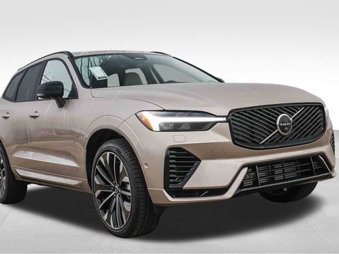 New 2026 Volvo XC60 T8 Ultra w/ Protection Package Premier AWD/4WD image 3