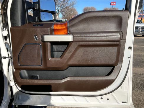 Used 2017 Ford F250 King Ranch w/ Chrome Package image 22