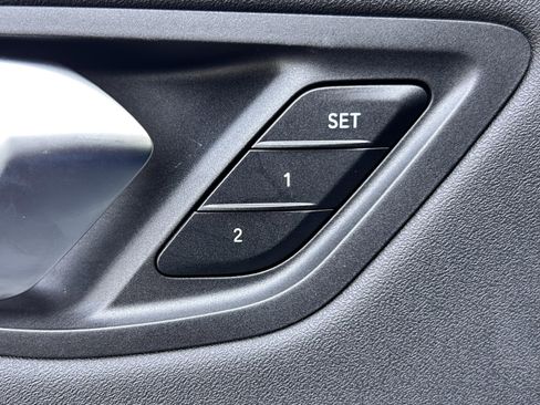 Used 2025 BMW 228i xDrive w/ Technology Package image 22