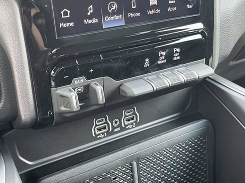 New 2027 RAM 1500 4x4 Crew Cab image 26