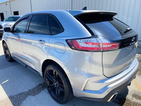 Used 2022 Ford Edge ST w/ Equipment Group 401A AWD/4WD image 3