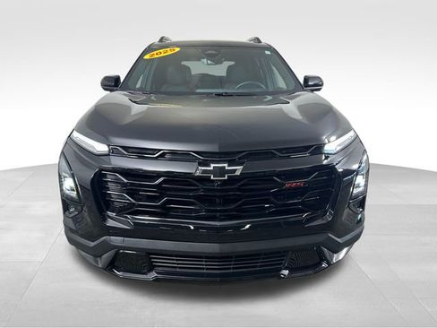 Used 2025 Chevrolet Equinox RS w/ Safety and Technology Package image 9