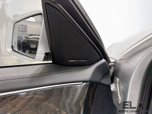 Used 2016 Mercedes-Benz E 400 Sedan image 20