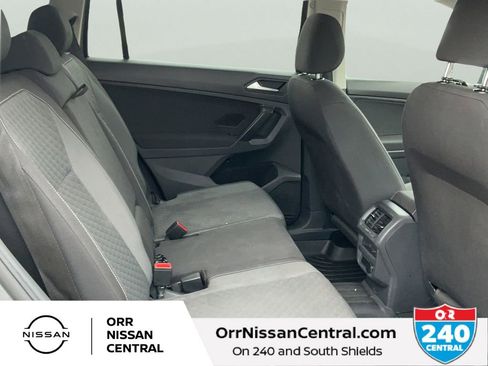 Used 2021 Volkswagen Tiguan S FWD image 12