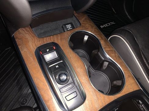 Used 2020 Acura MDX w/ Advance Package image 29