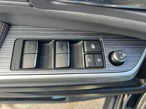 Used 2024 Toyota Sienna XSE image 12