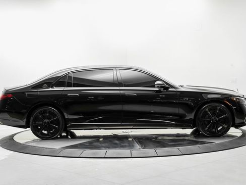 Used 2024 Mercedes-Benz Maybach S 680 4MATIC image 5