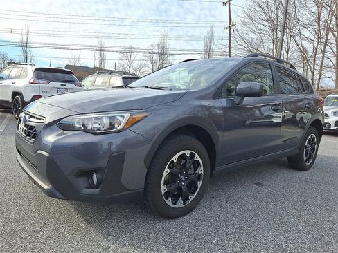 Certified 2023 Subaru Crosstrek 2.0i Premium image 4