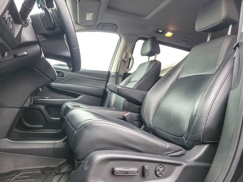 Used 2023 Honda Odyssey EX-L image 7