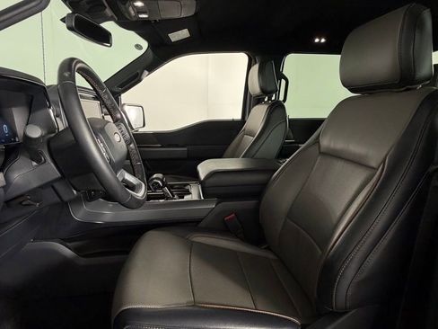 Used 2025 Ford F150 Lariat w/ FX4 Off-Road Package image 22