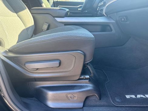 Used 2022 RAM 1500 Big Horn image 13