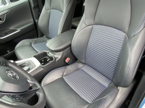 Certified 2022 Toyota RAV4 XSE AWD/4WD image 29