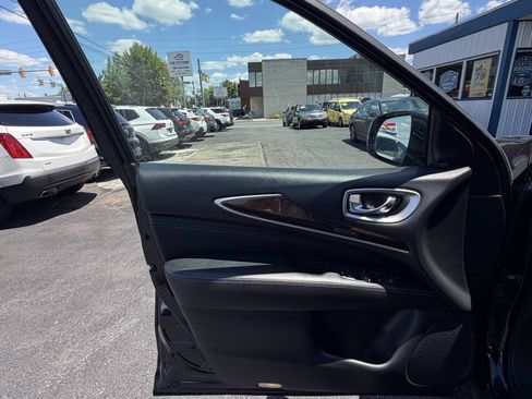 Used 2020 INFINITI QX60 Luxe w/ Sensory Package AWD/4WD image 33