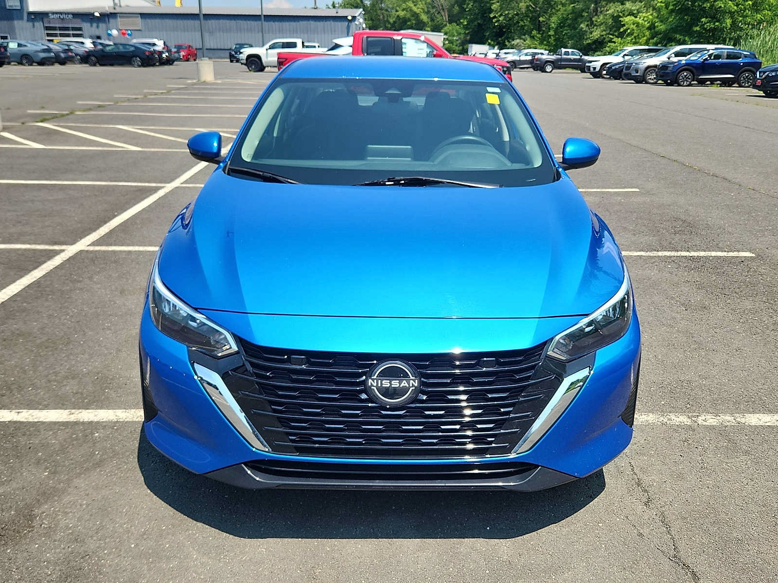 Used 2024 Nissan Sentra SV FWD image 2