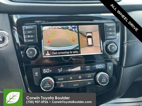 Used 2018 Nissan Rogue SL AWD/4WD image 29