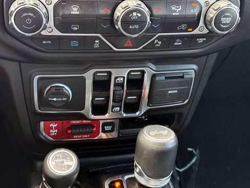 Used 2022 Jeep Wrangler Unlimited Rubicon 4xe w/ Safety Group image 17