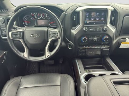 Used 2021 Chevrolet Silverado 1500 LT Trail Boss w/ Convenience Package II AWD/4WD image 15