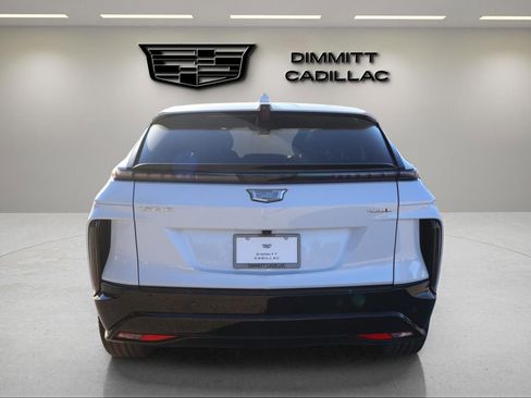 New 2026 Cadillac Lyriq Sport image 4