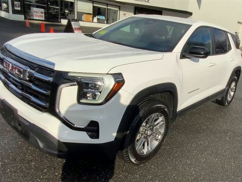 Used 2025 GMC Terrain Elevation image 5