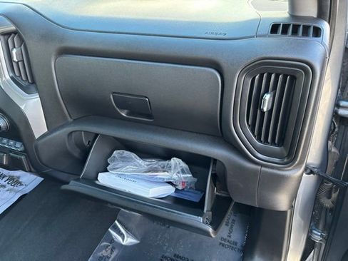 Used 2021 Chevrolet Silverado 1500 Custom image 33