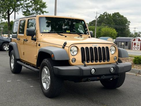 Used 2014 Jeep Wrangler Unlimited Sport w/ Quick Order Package 24S AWD/4WD image 8