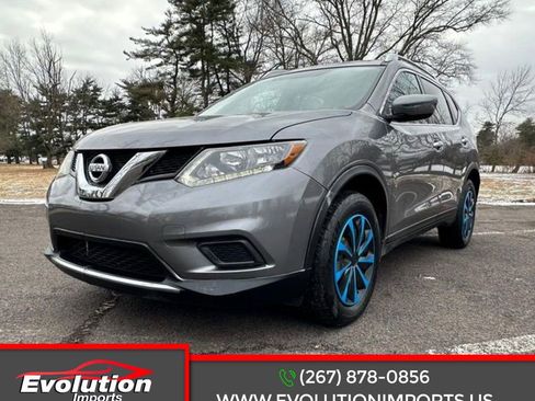 Used 2016 Nissan Rogue S w/ Appearance Package image 1