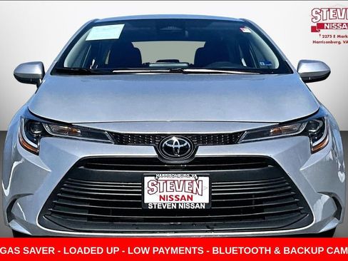 Used 2024 Toyota Corolla LE image 2