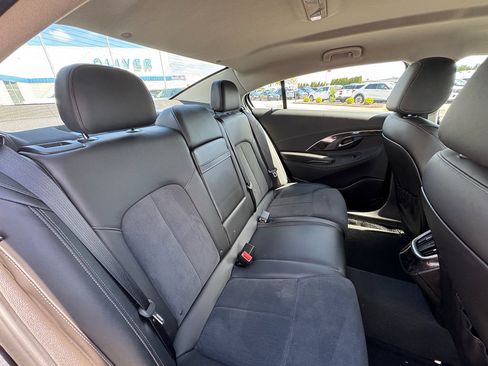 Used 2015 Buick LaCrosse FWD image 16
